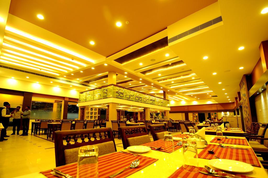 Hotel Aida Kottayam Luaran gambar
