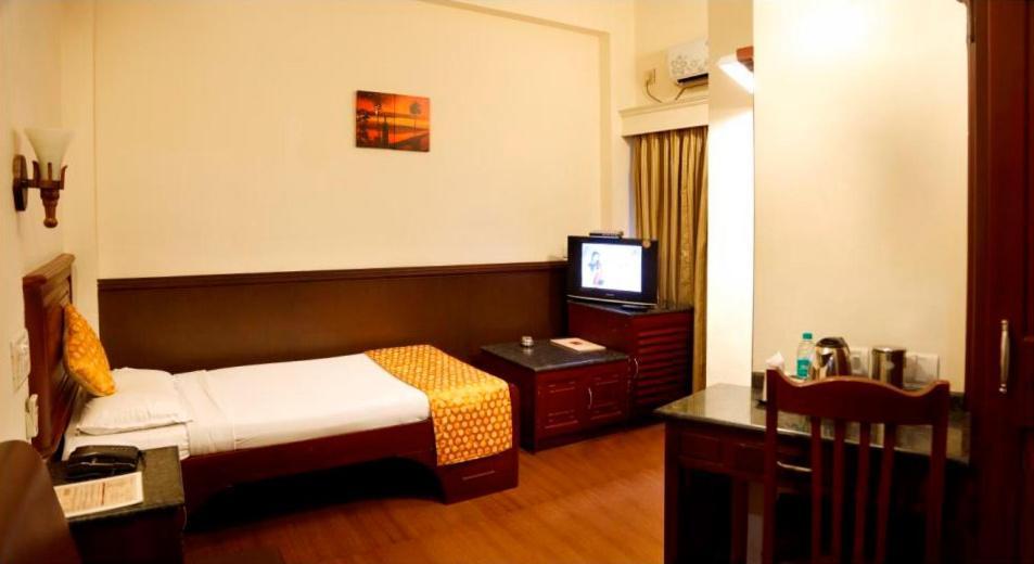Hotel Aida Kottayam Luaran gambar