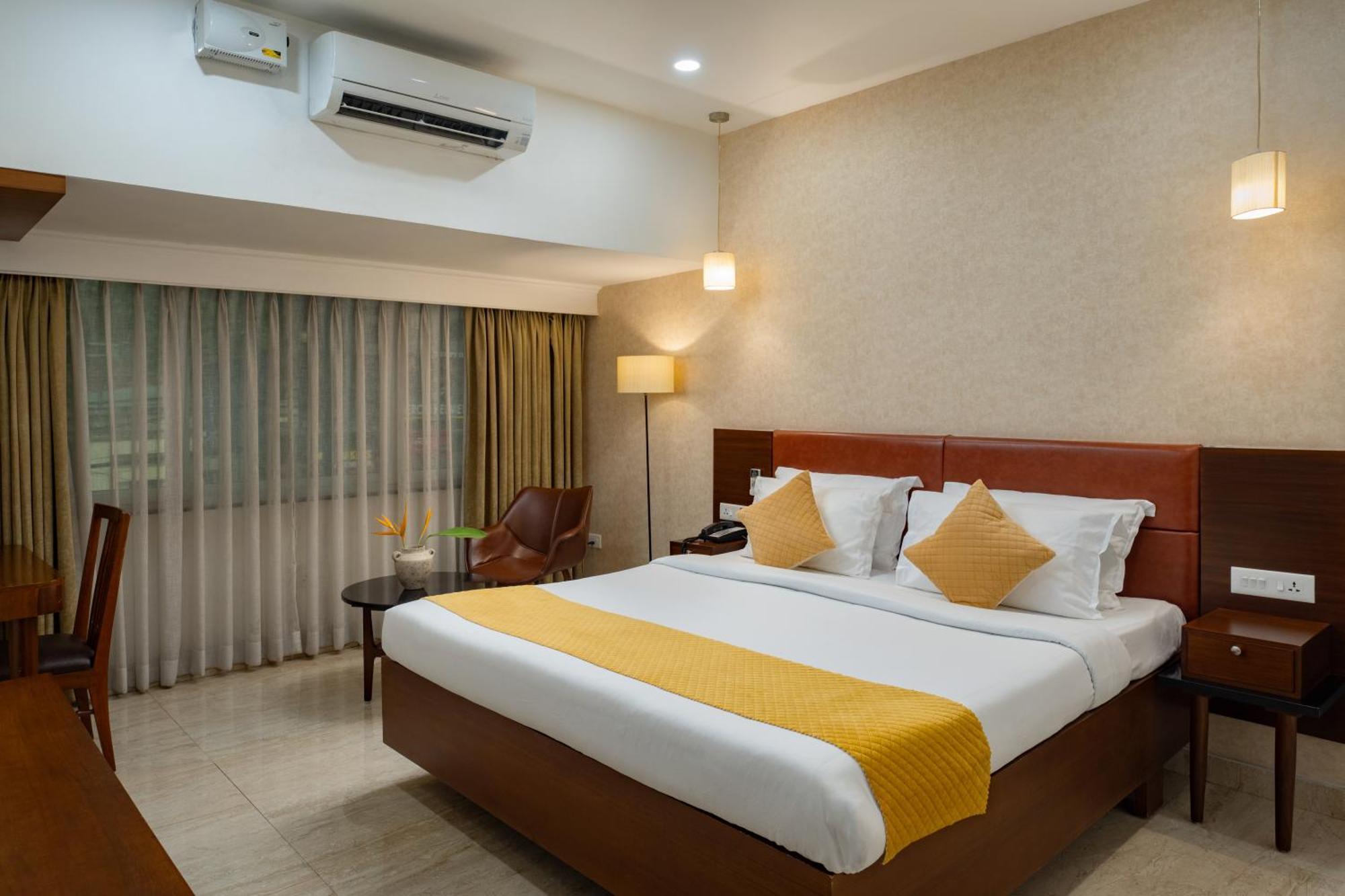 Hotel Aida Kottayam Luaran gambar