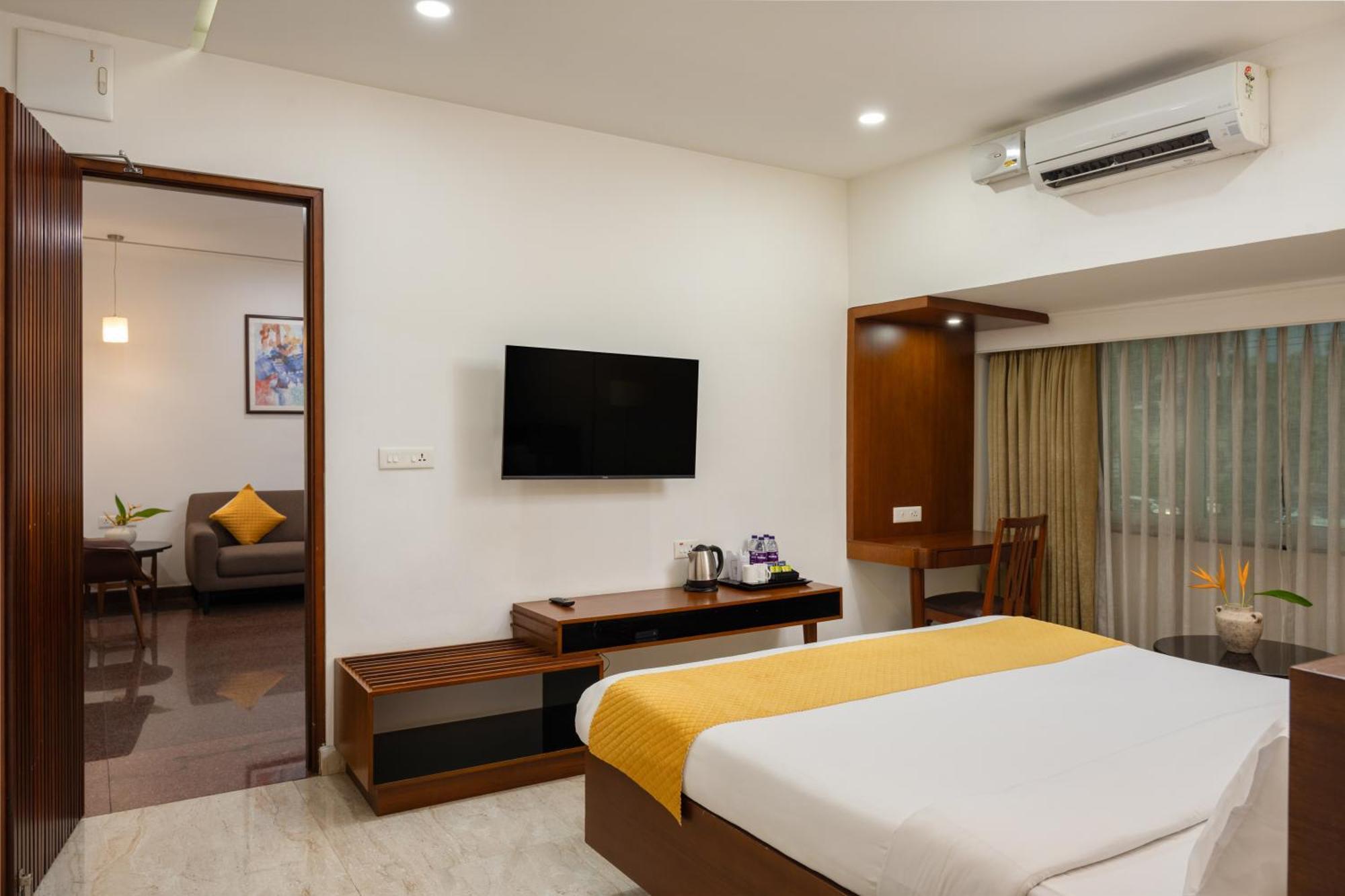 Hotel Aida Kottayam Luaran gambar