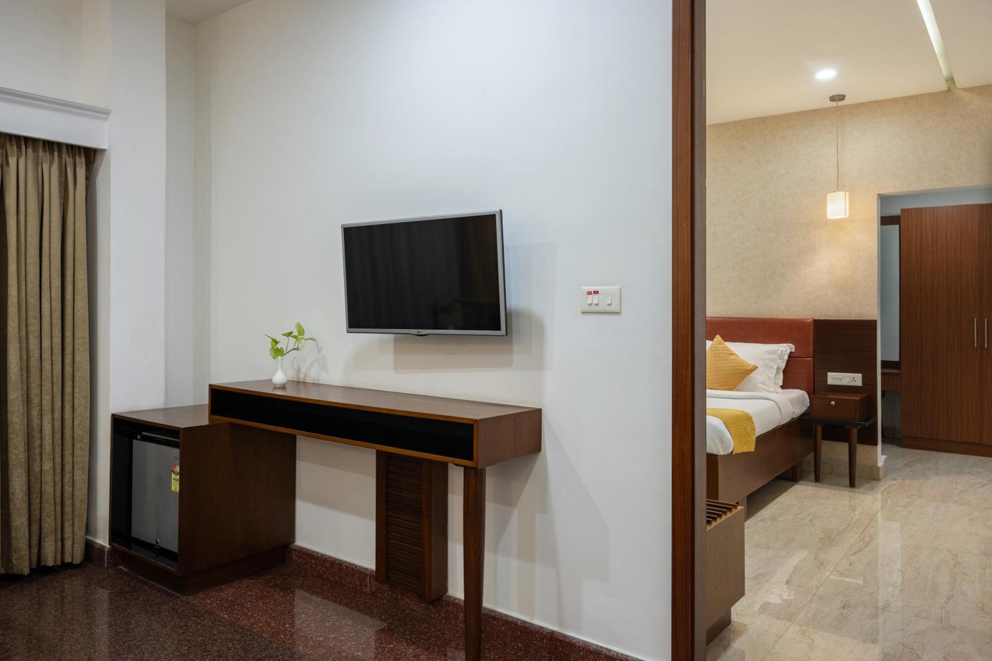 Hotel Aida Kottayam Luaran gambar