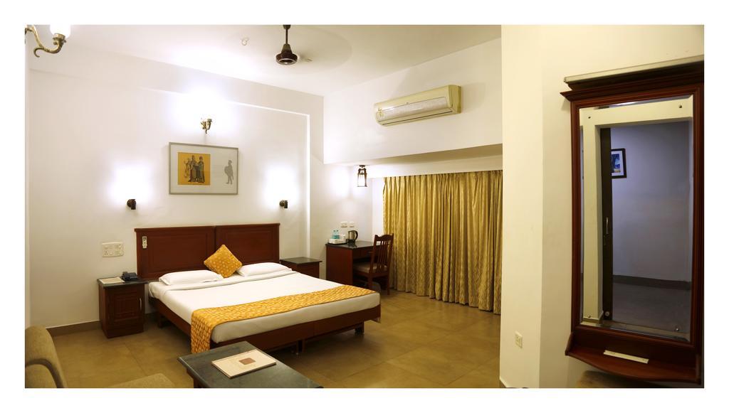 Hotel Aida Kottayam Luaran gambar