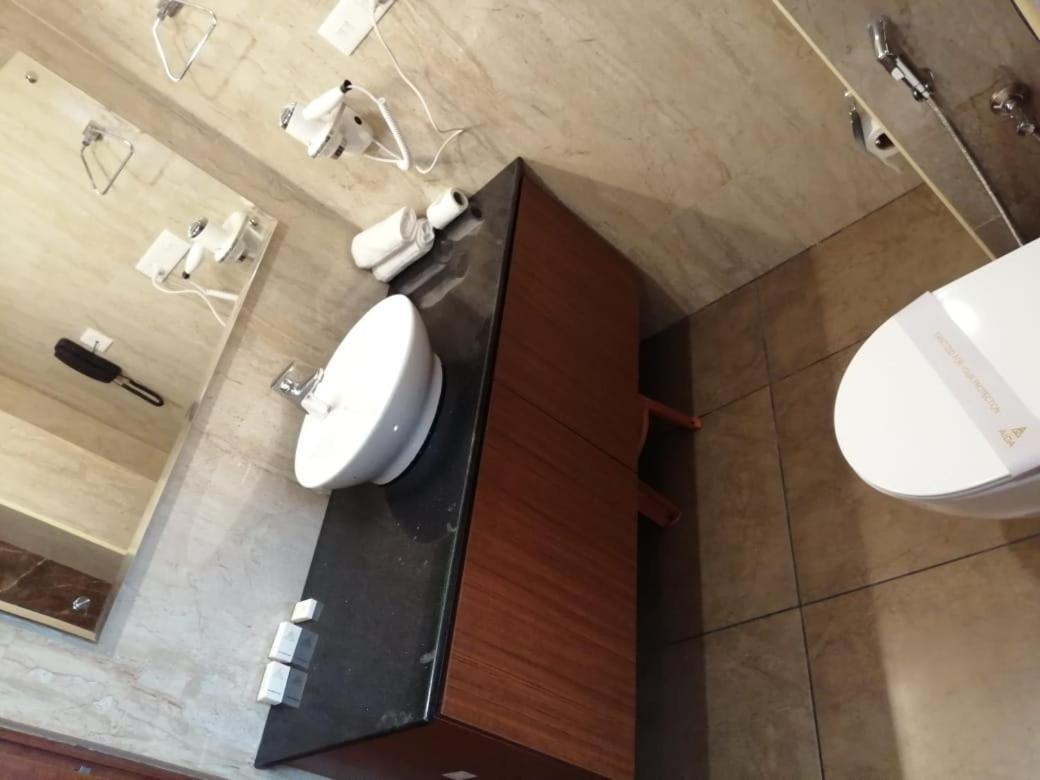Hotel Aida Kottayam Luaran gambar