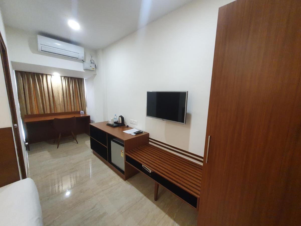 Hotel Aida Kottayam Luaran gambar